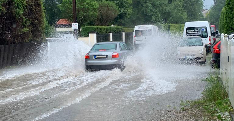 Starkregen: Die Hugo-Hoffmann-Straße vor der Sanierung